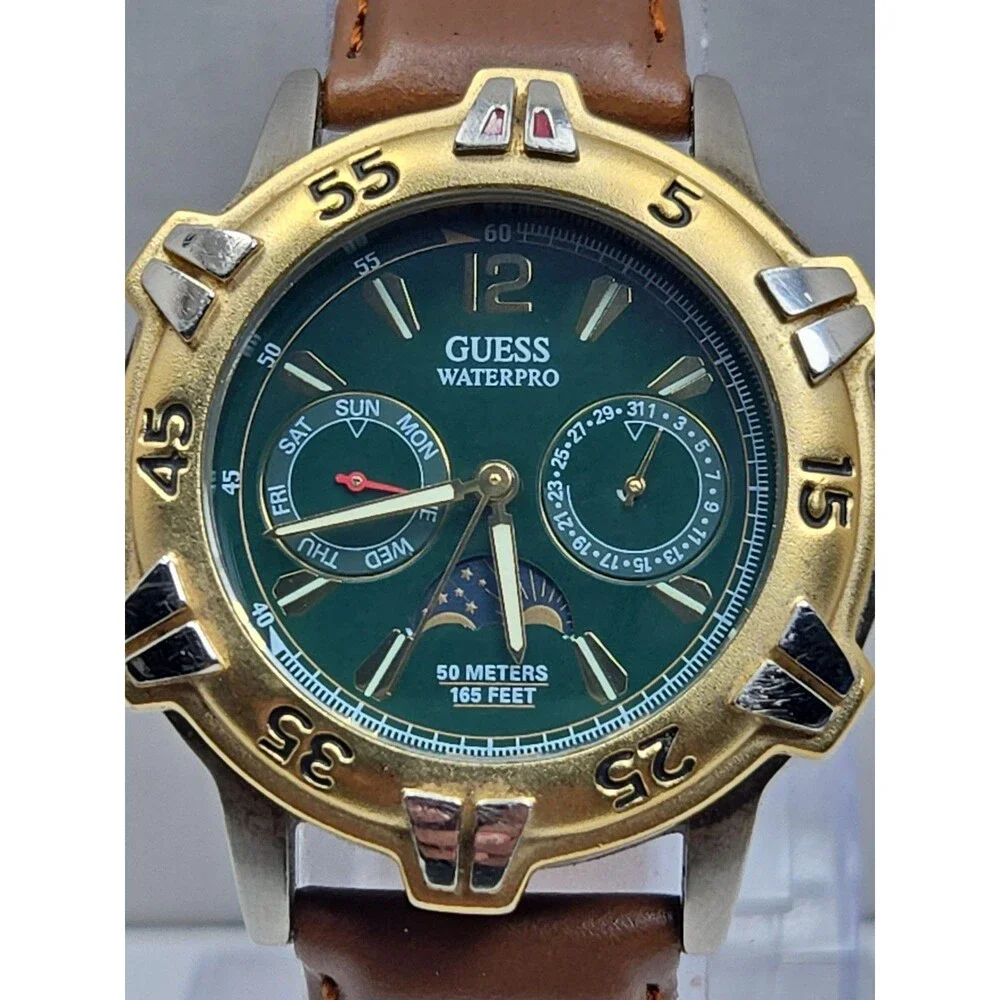 Guess Waterpro Mens Watch 39mm Moonphase Day Date Green Dial Vtg 50m New Battery